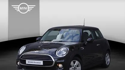 Gebruikt 2019 Mini Cooper Hatchback | € 14.950 (Eerlijke prijs)