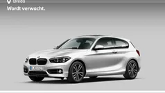 Wit Gebruikt 2018 BMW 118 Executive Hatchback | € 22.880 (Eerlijke prijs)
