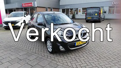 Paars Gebruikt 2015 Nissan Micra S Hatchback | € 7.950 (Eerlijke prijs)