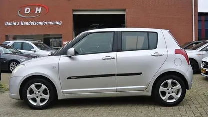 Gebruikt 2005 Suzuki Swift Hatchback | € 1.299 (Super prijs)