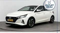 Wit Gebruikt 2024 Hyundai i20 Comfort Hatchback | € 20.900 (Eerlijke prijs)