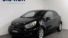 Gebruikt 2013 Kia Rio Plus Hatchback | € 6.900 (Goede deal)