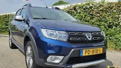 Blauw Gebruikt 2017 Dacia Sandero Stepway Hatchback | € 11.499 (Eerlijke prijs)