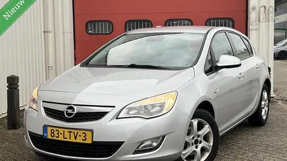 Occasion 2010 Opel Astra Edition Hatchback | € 3.350 (Eerlijke prijs)