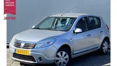 Gebruikt 2009 Dacia Sandero Lauréate Hatchback | € 1.748 (Eerlijke prijs)