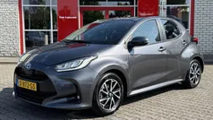 Grijs Gebruikt 2023 Toyota Yaris Hybrid Hatchback | € 22.340 (Eerlijke prijs)