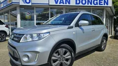Zilver Gebruikt 2018 Suzuki Vitara Exclusive SUV | € 19.445 (Eerlijke prijs)