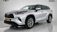 Grijs metallic Gebruikt 2021 Toyota Highlander Executive SUV | € 53.950 (Eerlijke prijs)