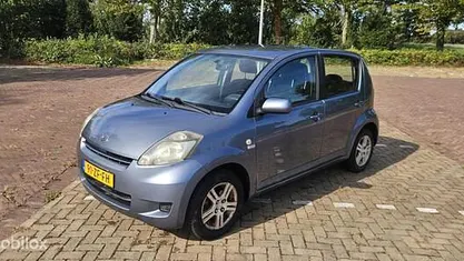 Grijs Gebruikt 2008 Daihatsu Sirion Hatchback | € 2.195 (Eerlijke prijs)
