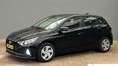 Zwart Gebruikt 2022 Hyundai i20 Comfort Hatchback | € 20.395 (Eerlijke prijs)