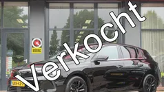 Zwart Gebruikt 2023 Opel Astra Hatchback | € 24.750 (Eerlijke prijs)