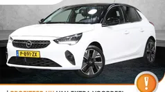 Wit Gebruikt 2021 Opel Corsa-e Elegance Hatchback | € 15.425 (Eerlijke prijs)