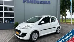 Wit Gebruikt 2013 Peugeot 107 Active Hatchback | € 5.250 (Eerlijke prijs)