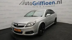 Grijs Gebruikt 2007 Opel Vectra GTS Sport Hatchback | € 2.390 (Eerlijke prijs)