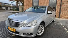 Grijs Gebruikt 2009 Mercedes E220 Sedan | € 6.450 (Eerlijke prijs)