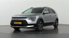 Grijs Gebruikt 2022 Kia Niro SUV | € 29.935 (Eerlijke prijs)