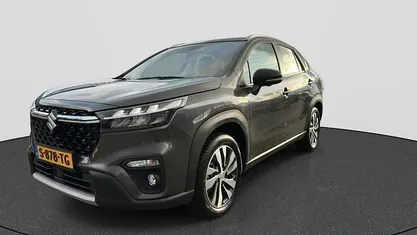 Occasion 2023 Suzuki SX4 S-Cross Style SUV | € 27.950 (Eerlijke prijs)