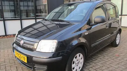Occasion 2011 Fiat Panda Hatchback | € 2.950 (Eerlijke prijs)