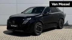 Zwart Gebruikt 2024 Peugeot e-3008 Avantage SUV | € 39.940 (Eerlijke prijs)