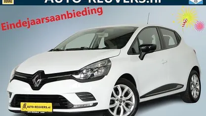 Wit Gebruikt 2020 Renault Clio V LIMITED Hatchback | € 10.900 (Eerlijke prijs)