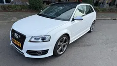 Wit Gebruikt 2010 Audi A3 Sportback S-Line Hatchback | € 16.250 (Eerlijke prijs)