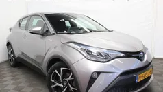 Grijs Gebruikt 2020 Toyota C-HR SUV | € 19.490 (Eerlijke prijs)