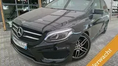 Zwart Gebruikt 2018 Mercedes B200 AMG MPV | € 19.994 (Eerlijke prijs)