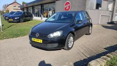 Zwart Gebruikt 2012 VW Golf VII Comfortline Hatchback | € 5.950 (Eerlijke prijs)