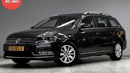 Bruin (metallic) Gebruikt 2012 VW Passat Highline Stationwagen | € 6.995 (Eerlijke prijs)