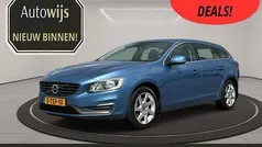 Blauw Gebruikt 2014 Volvo V60 Momentum Stationwagen | € 14.995 (Eerlijke prijs)