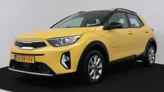 Gebruikt 2021 Kia Stonic SUV | € 17.950 (Eerlijke prijs)