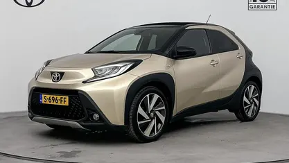 Occasion Toyota Aygo X Envy 72 PK (52 kW) 2023 Bruin metallic SUV