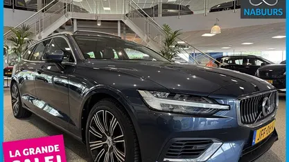 Blauw Gebruikt 2019 Volvo V60 Inscription Stationwagen | € 30.950 (Goede deal)