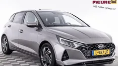 Grijs Gebruikt 2021 Hyundai i20 Premium Hatchback | € 18.990 (Eerlijke prijs)