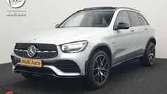 Zilver Gebruikt 2020 Mercedes GLC300e AMG SUV | € 40.930 (Eerlijke prijs)