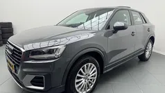 Grijs (metallic) Gebruikt 2017 Audi Q2 Design SUV | € 23.950 (Eerlijke prijs)