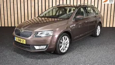 Bruin Gebruikt 2015 Skoda Octavia Business Line Stationwagen | € 7.950 (Eerlijke prijs)