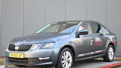 Gebruikt 2020 Skoda Octavia Business Line Hatchback | € 13.450 (Super prijs)