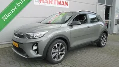 Gebruikt 2020 Kia Stonic SUV | € 13.945 (Eerlijke prijs)