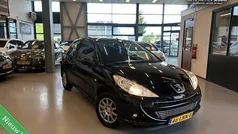 Zwart Gebruikt 2010 Peugeot 206+ Hatchback | € 1.795 (Goede deal)