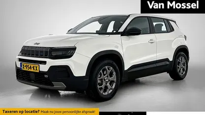 Wit Occasion 2023 Jeep Avenger EV Longitude SUV | € 21.440 (Goede deal)