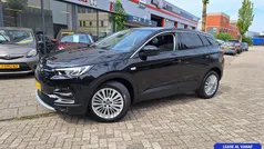 Zwart Gebruikt 2020 Opel Grandland X Innovation SUV | € 17.799 (Eerlijke prijs)
