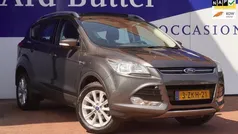 Grijs Gebruikt 2015 Ford Kuga Titanium SUV | € 13.999 (Goede deal)