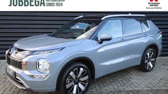 Gebruikt 2025 Mitsubishi Outlander P-HEV Instyle SUV | € 60.740 (Eerlijke prijs)