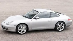 Zilver Gebruikt 1999 Porsche 911 Carrera 4 Coupé | € 28.996 (Eerlijke prijs)