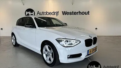 Occasion BMW 118 Executive 170 PK (125 kW) 2014 Wit Hatchback