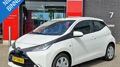 Wit Gebruikt 2018 Toyota Aygo Hatchback | € 9.400 (Eerlijke prijs)