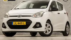 Wit Gebruikt 2016 Hyundai i10 GO! Hatchback | € 7.445 (Eerlijke prijs)