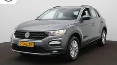 Gebruikt 2020 VW T-Roc Style SUV | € 21.900 (Goede deal)