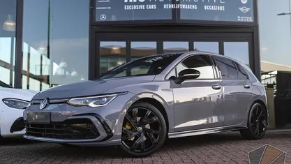 Occasion VW Golf VIII R-line 131 PK (96 kW) 2022 Grijs Hatchback